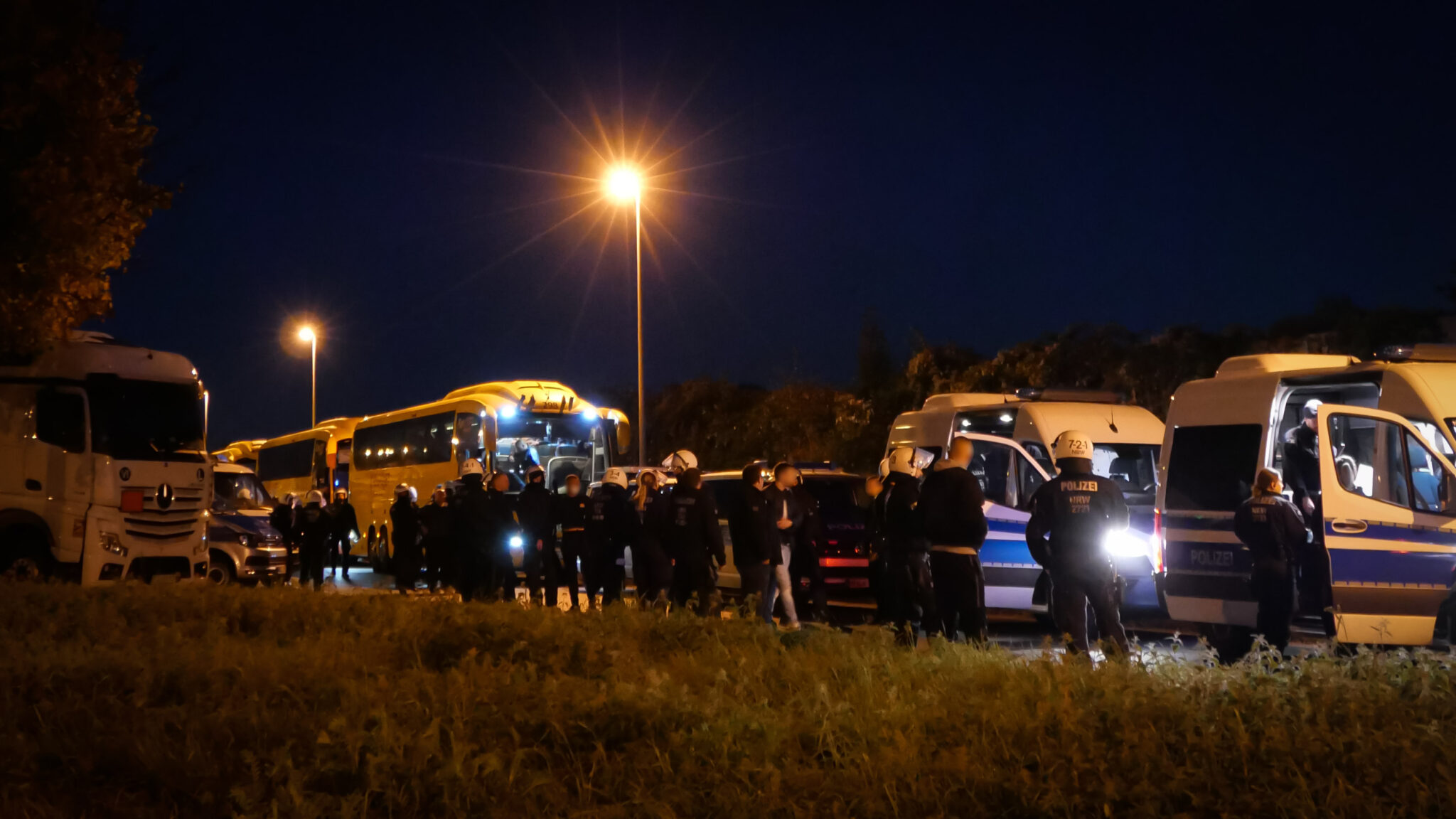 Polizeimaßnahme vor dem Auswärtsspiel in Gelsenkirchen 2021