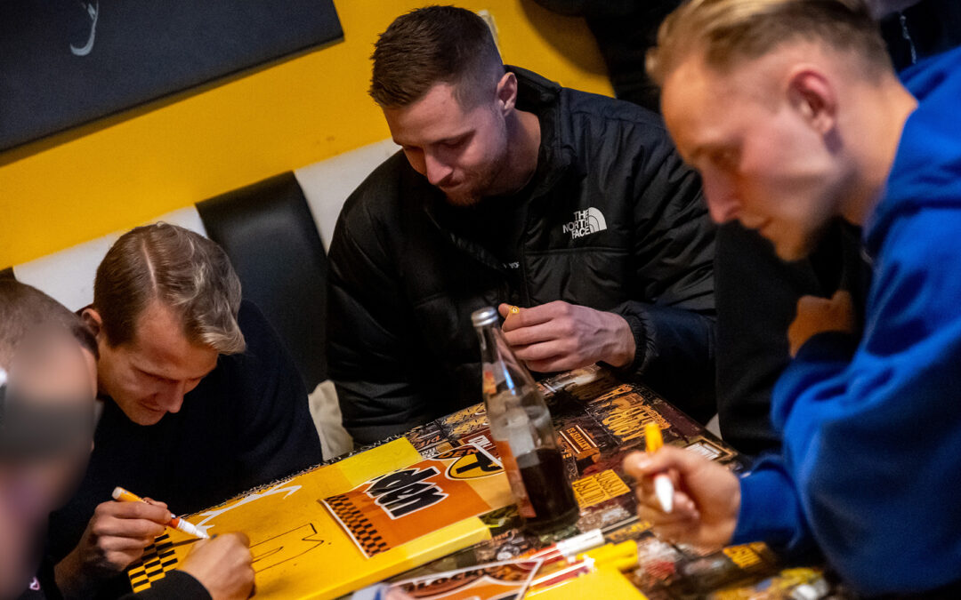 Profispieler besuchen Mittwochstreff