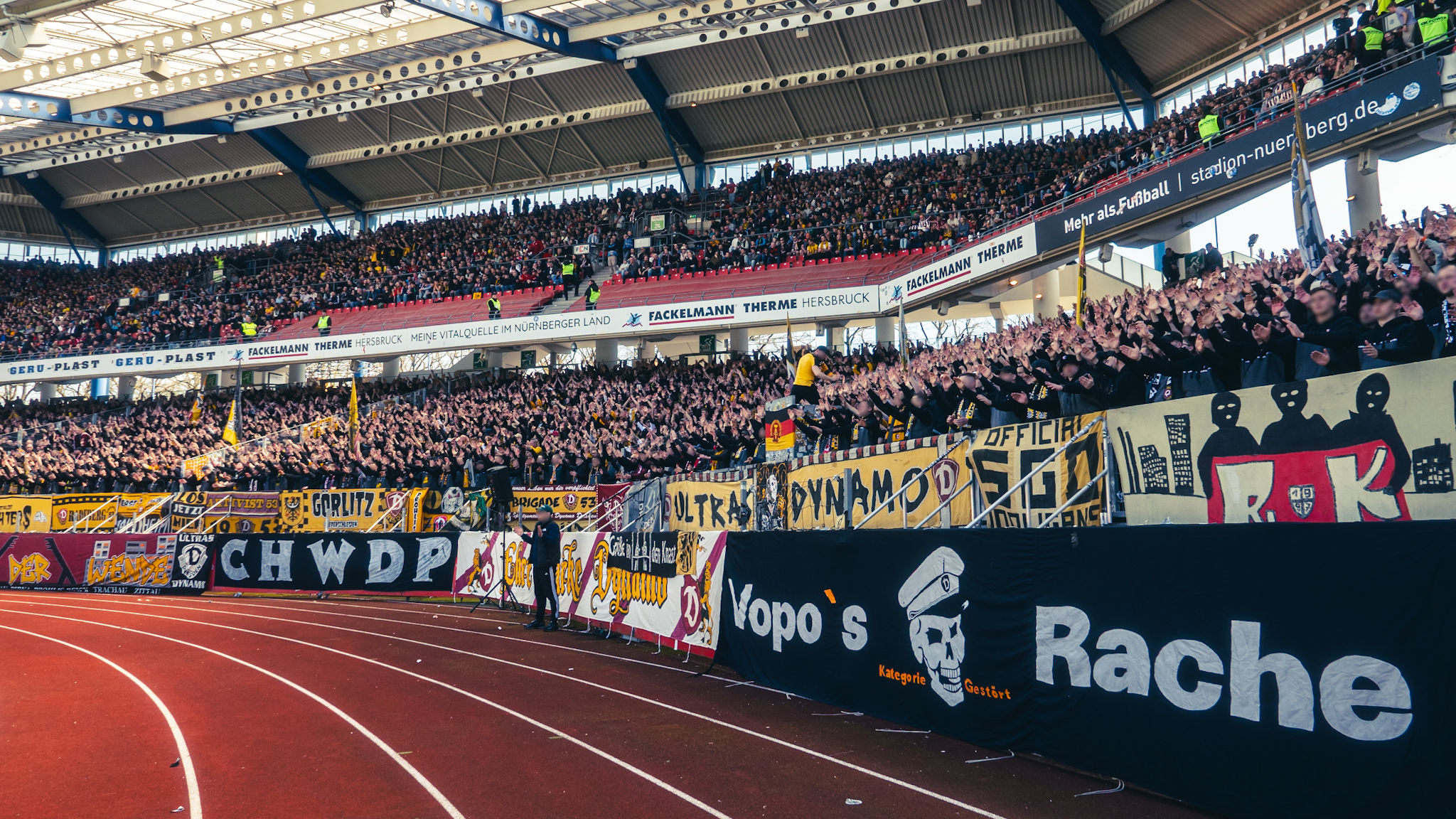 SGD-Fans beim Auswärtssieg in Nürnberg 04/2026