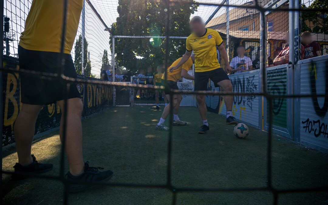 Sommerpause vorbei: 90 Jugendliche beim Sommerturnier im Käfig